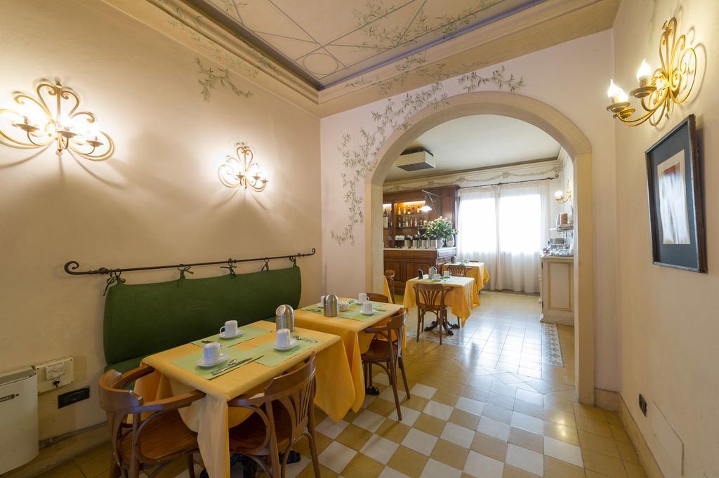 Hotel Moderno Pisa Eksteriør billede