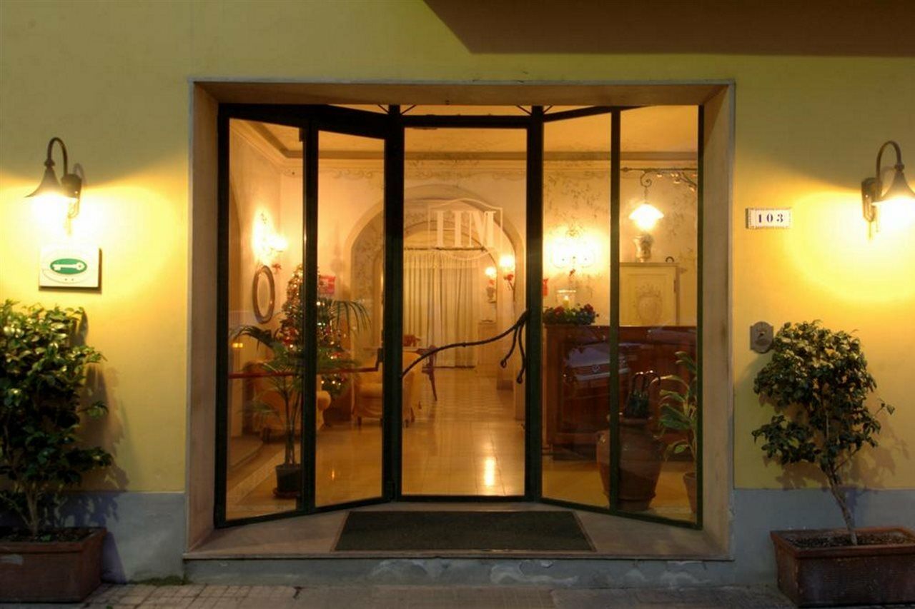 Hotel Moderno Pisa Eksteriør billede