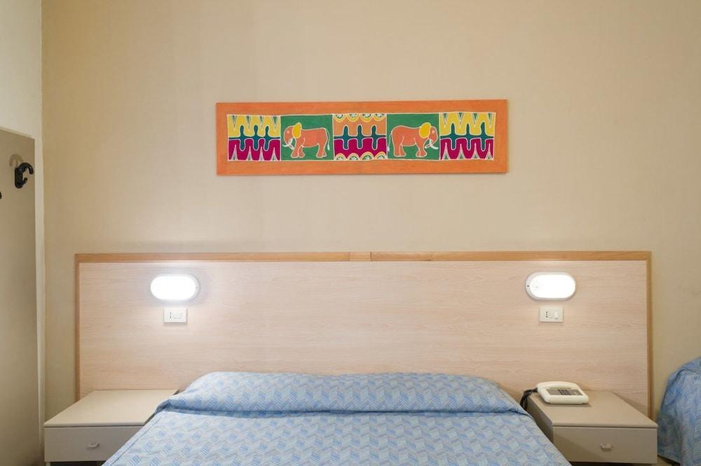 Hotel Moderno Pisa Eksteriør billede